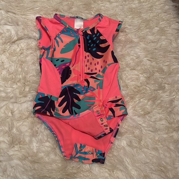 Neon tropical | 2T | Cat & Jack swimsuit - Picture 3 of 9